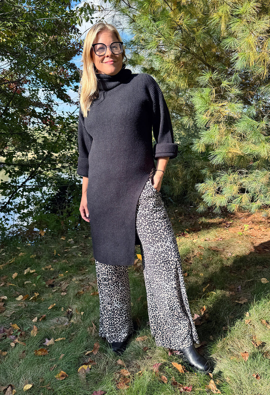 Marina : Robe avec fente asymétrique