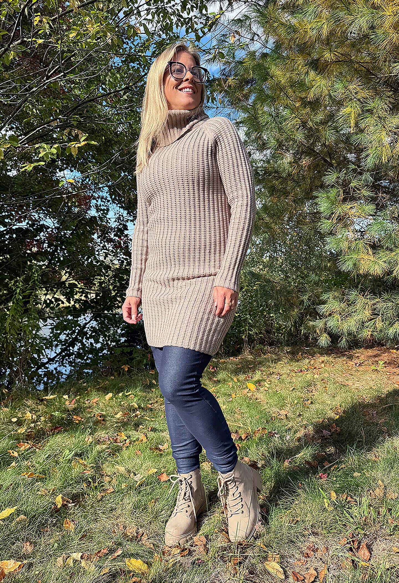 Tania : Robe a col roulé en tricot